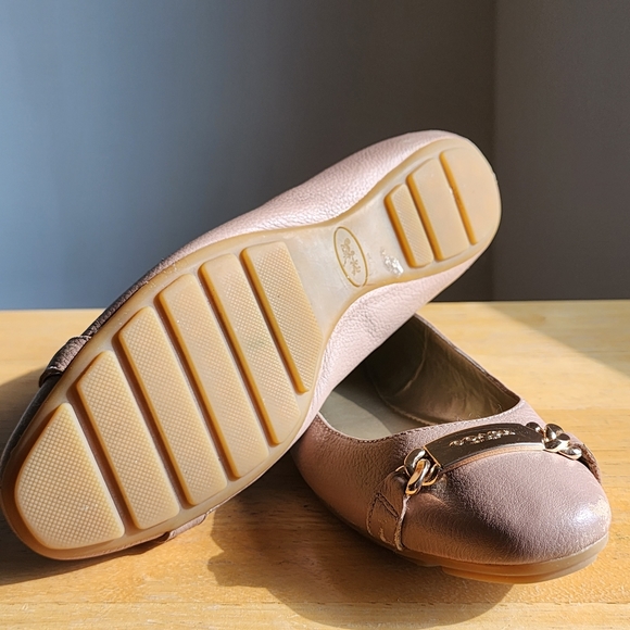 Coach Bianca blush pink flats - Picture 8 of 12